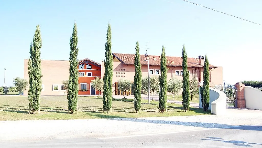 Farm stay Agriturismo Colombarino Villa Desenzano del Garda